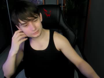 Live cam boy Alejandro_ellias, 21 yrs – Hot Male Cams