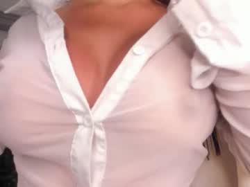 Live cam preview of ana_beckett