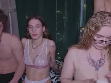 Live cam boy Benevolently, 21 yrs – Hot Couples Cams
