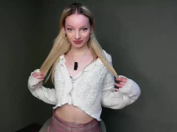 Live Cams Candyvice, 19 yrs - Chaturbate Live