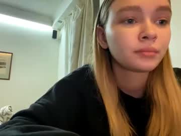 Live Cams Cherryleija, 18 yrs - Chaturbate Live