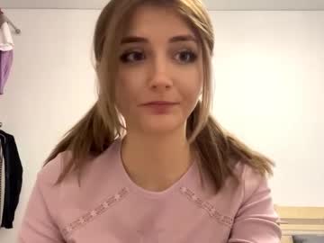 Live Cams Constancefanny, 18 yrs - Chaturbate Live
