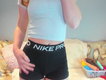 Live cam boy Eatmygingersnapps, 27 yrs – Hot Male Cams