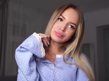 Live cam boy Eleanorka, 18 yrs – Hot Male Cams