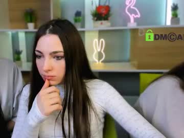 Live Cams Emma_swee, 19 yrs - Chaturbate Live