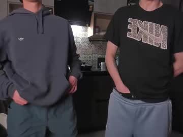 Top Male Cam: esthetics_boys