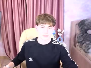 Live Feet Fetish Performer Evan__joy, 18 yrs - Ted's Cam Directory