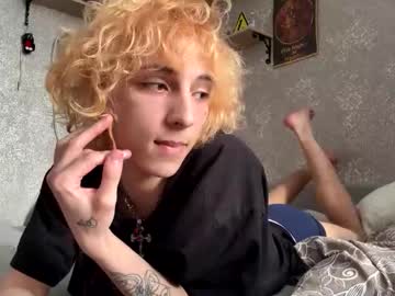Live cam boy Fred_bucks, 19 yrs – Hot Male Cams