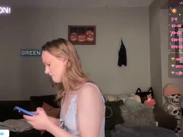 Greenxxxqueen, Trans Cam Model, 27 yrs – Live Shemale Cams on Ted's
