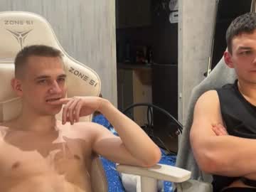 Live cam performer holiday_boys (18,  teen,  new,  young), 39,104 followers – profile photo, streaming now