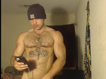 Live cam boy Izak144 – Hot Male Cams