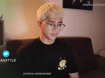 Live cam boy Juancamroom, 21 yrs – Hot Male Cams