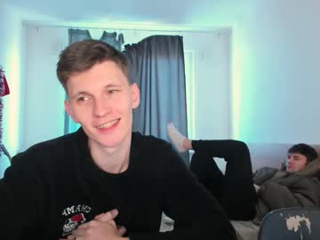 Live Feet Fetish Performer Kevin_hornyyy, 21 yrs - Ted's Cam Directory