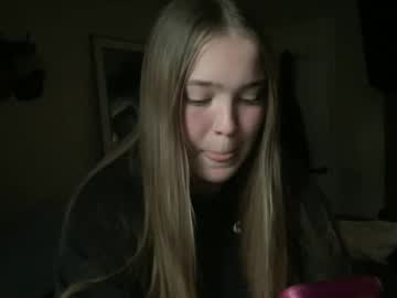 Live cam boy Lanelizzie348, 18 yrs – Hot Male Cams