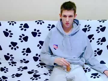 Live Feet Fetish Performer Lester_broo, 21 yrs - Ted's Cam Directory