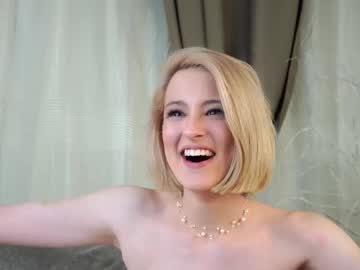 Live Cams Mayclose, 19 yrs - Chaturbate Live