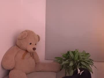 Live Cams Meiis_, 22 yrs - Chaturbate Live