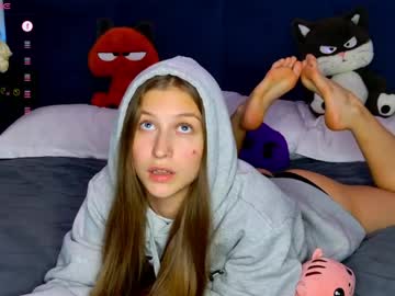 Live Feet Fetish Performer Miss_emily_miller - Ted's Cam Directory