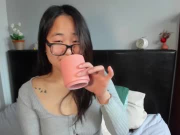 Live cam boy Naughtynerdygirl, 31 yrs – Hot Male Cams