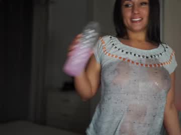 Live Milf Notamericanpie23, 31 yrs – Hot Milf Cams
