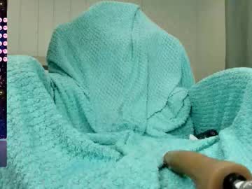 Live Feet Fetish Performer Olivia_k_, 22 yrs - Ted's Cam Directory