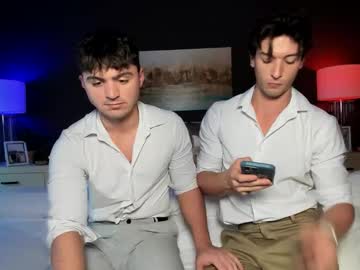 Live cam boy Rawr_itsben, 27 yrs – Hot Male Cams