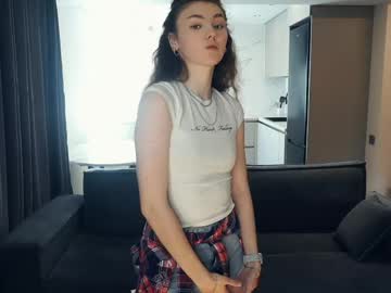 Live Cams Rosysfatcu, 18 yrs - Chaturbate Live