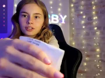 Live Feet Fetish Performer Roxxxie_reid, 20 yrs - Ted's Cam Directory