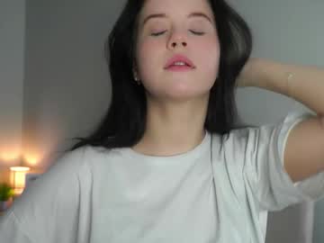 Live Cams Roxyvolmer, 18 yrs - Chaturbate Live