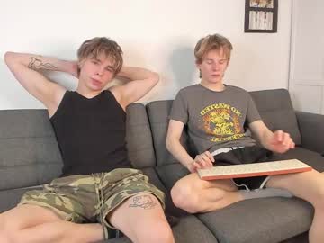 Live cam boy Yen2025, 20 yrs – Hot Male Cams