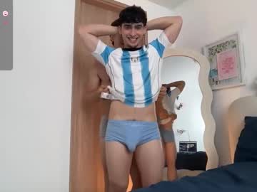 Live cam boy Zenn_rush, 21 yrs – Hot Male Cams